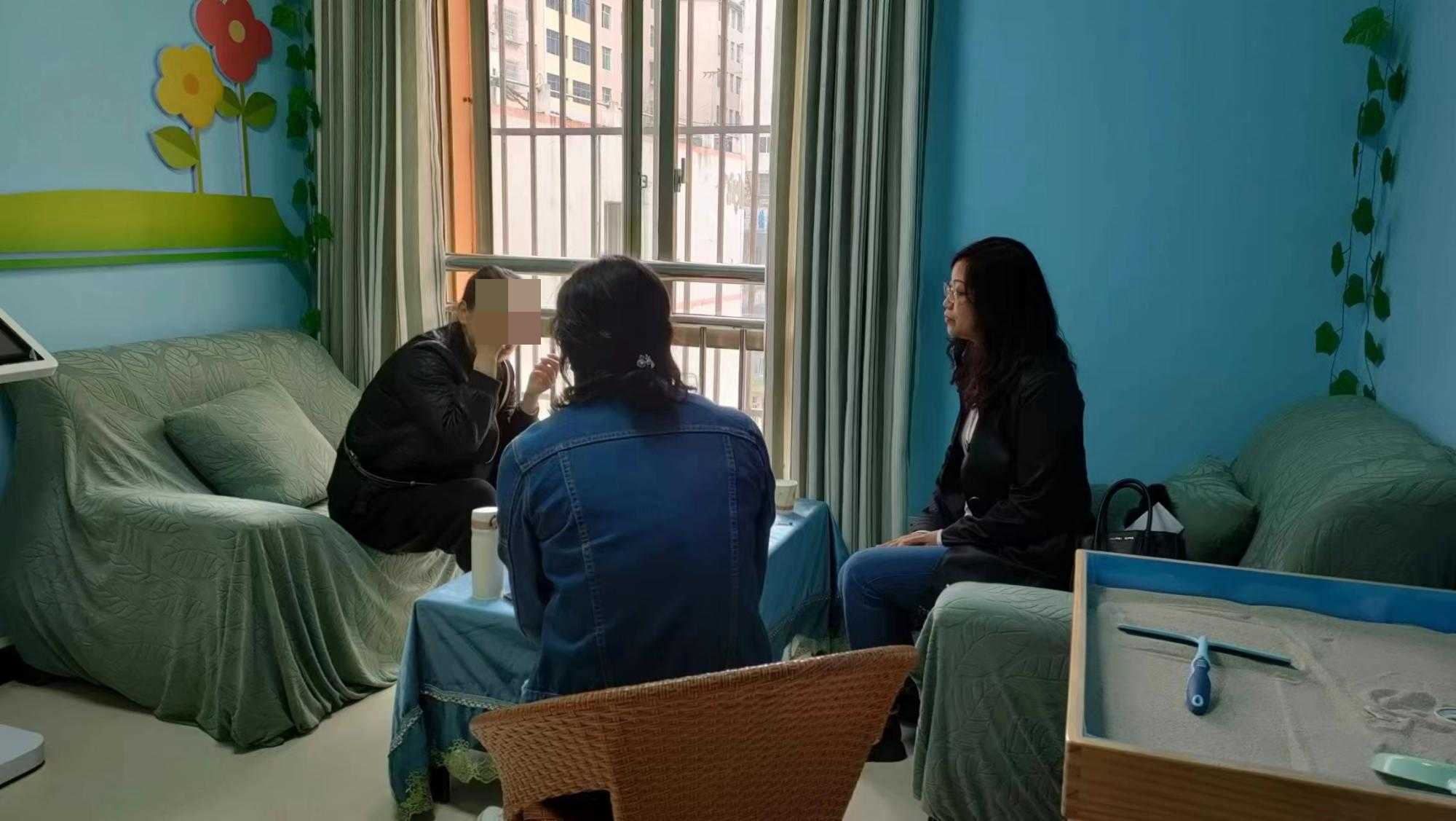 图为  一对一辅导现场.png